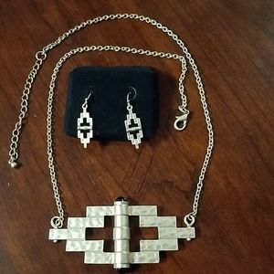 Statement Necklace & Earrings set
